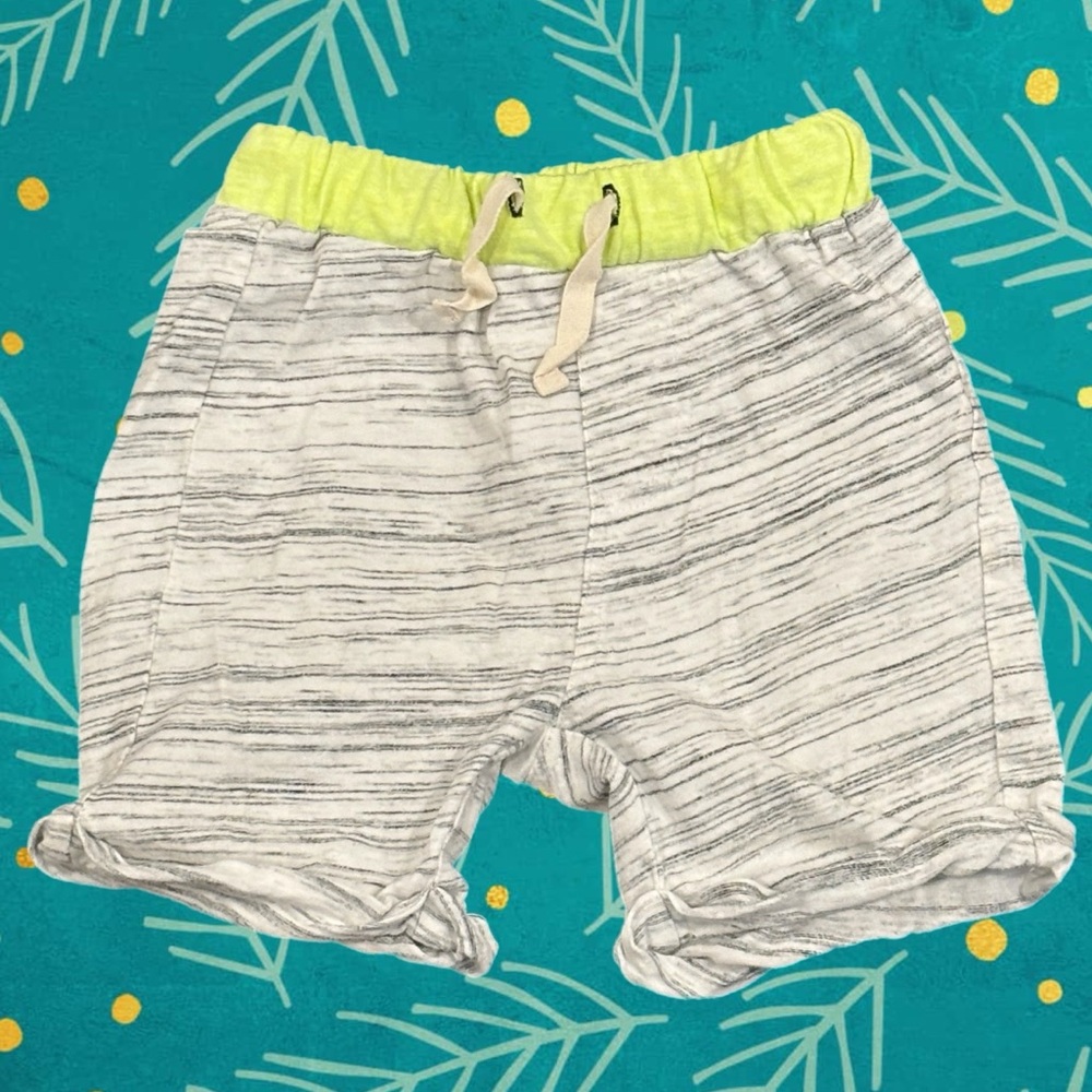 Cool Pair of Light Heather Gray Shorts Kids Size 24 Months from Egg Baby